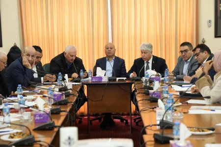 "شؤون اللاجئين بالمنظمة" و "مركز أبحاث سياسات اللاجئين" يعقدان جلسة حوارية