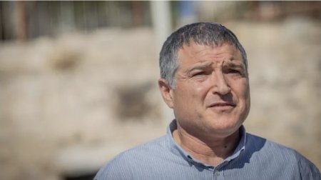 تقارير إسرائيلية: الكابينت يوافق على إدخال قوة دولية إلى غزة وتحذيرات من رئيس الشاباك