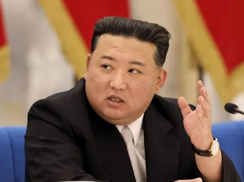 كوريا الشمالية تعلن وقوفها بجانب الصين ضد 